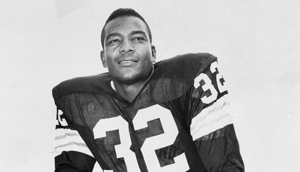 This undated file photo shows Cleveland Browns running back Jim Brown posing for a team photo. The Hall of Fame running back, who has had a rift with his former team for several years, plans to take part in alumni events this weekend when the Browns host the Buffalo Bills on Sunday, Sept. 23, 2012.