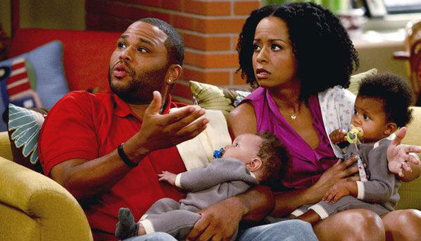 Anthony Anderson and Tempestt Bledsoe in 'Guys With Kids.'