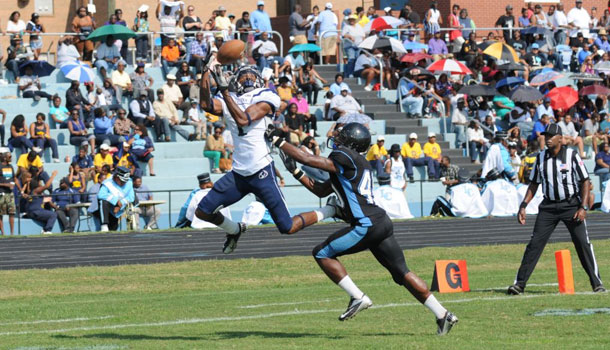 Saint Augustine College's Tyron Laughinghouse in action. / Photo courtesy of SAC Sports Info.